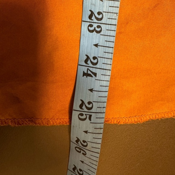 J. CREW SILK V Neck Ruffle Top Gold Sleeveless Top SZ4 Romantic Wedding EUC - Picture 14 of 15